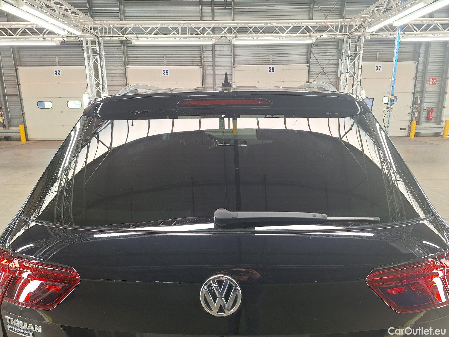  Volkswagen  Tiguan VW,  Allspace '17, Volkswagen  Allspace 1.5 TSI ACT DSG7 Highli #10