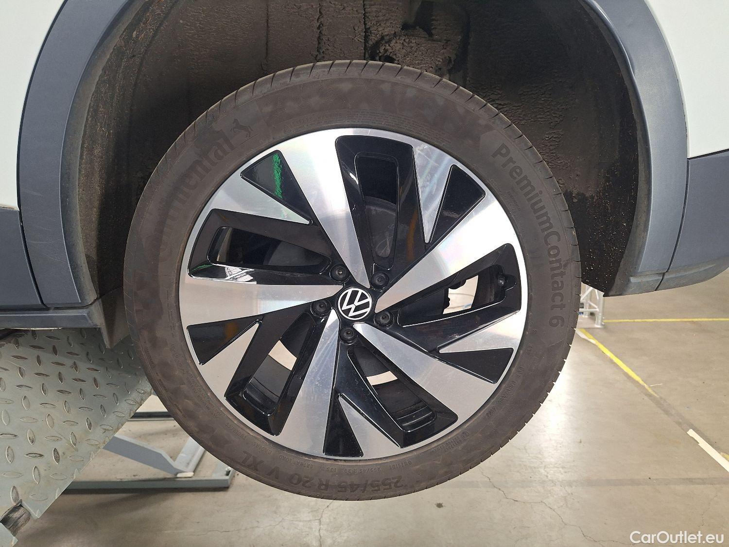  Volkswagen  ID.4 VW,  '20 BEV, Volkswagen   1st 5d #7