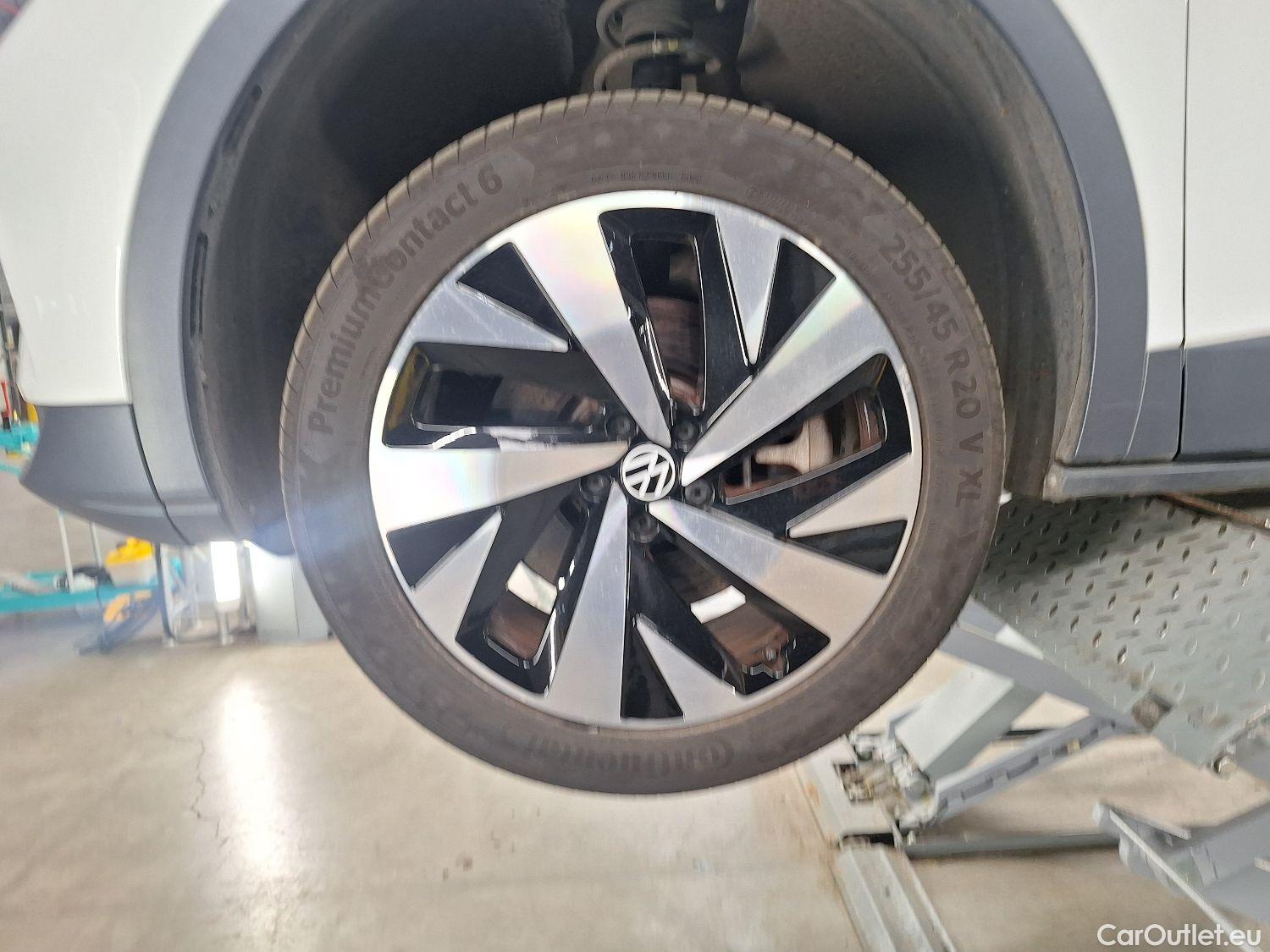  Volkswagen  ID.4 VW,  '20 BEV, Volkswagen   1st 5d #9