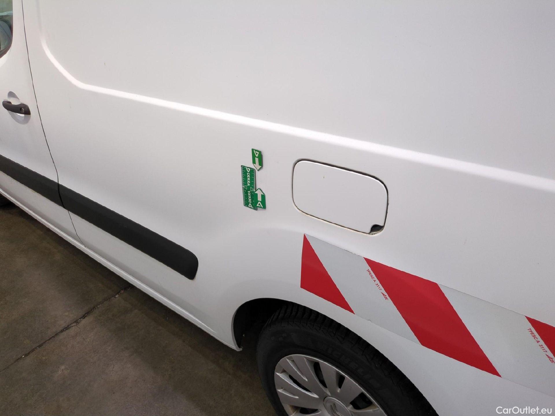  Citroen  Berlingo  Fourgon Business L1 (Court) 1.6 100CV BVM5 E6 #31