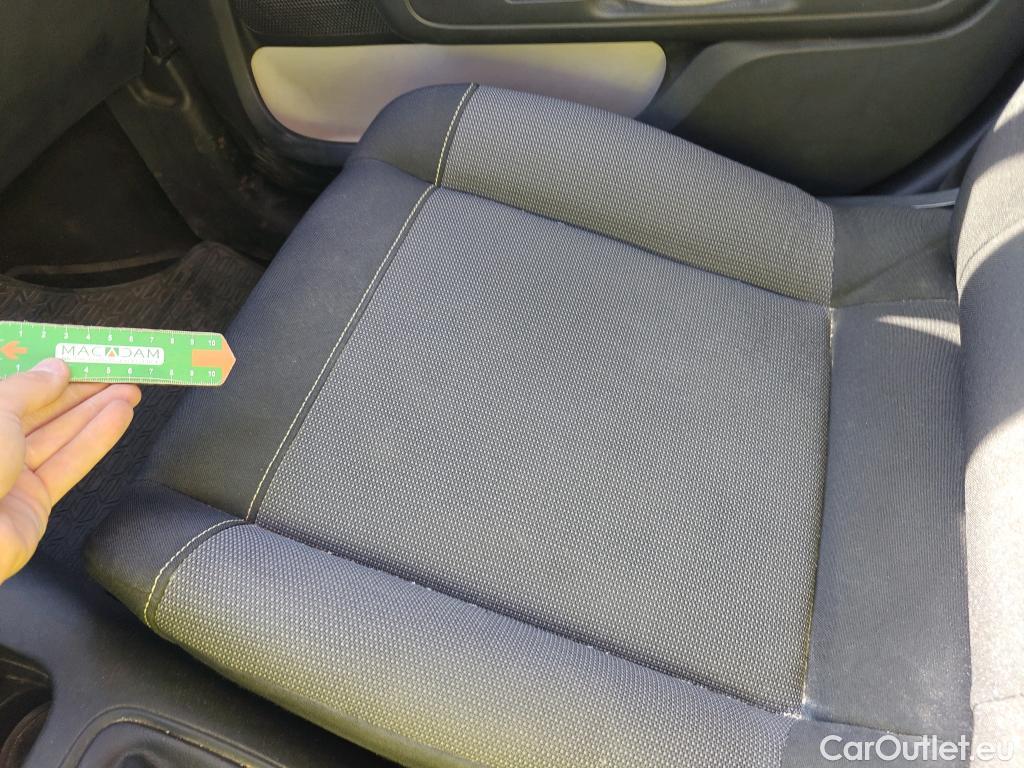  Citroen  C3  Feel Pack 1.5 BlueHDi 100CV MT6 E6d #12