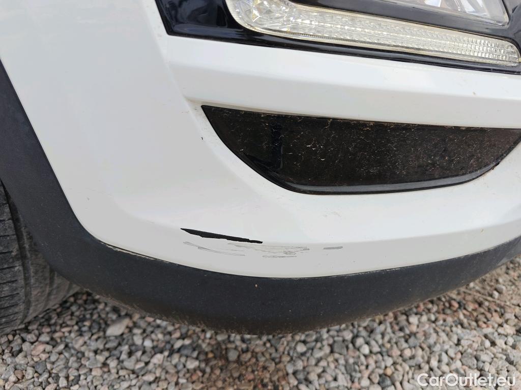  Hyundai  Tucson HYUNDAI  / 2018 / 5P / todoterreno 1.6 CRDI 85kW (116CV) 48V SLE 4X2(SP)(SL) #25