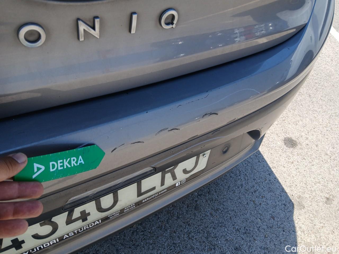  Hyundai   Ioniq HYUNDAI / 2019 / 5P / berlina con portón 1.6 GDI PHEV Tecno DCT #30
