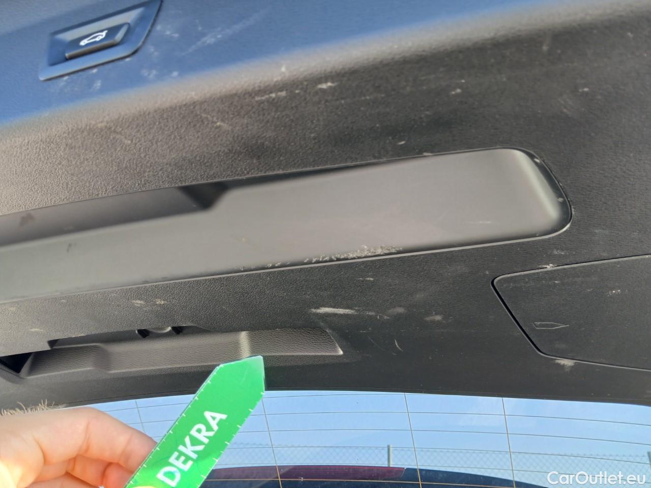  Bmw  X1 BMW  / 2019 / 5P / todoterreno sDrive18d #3