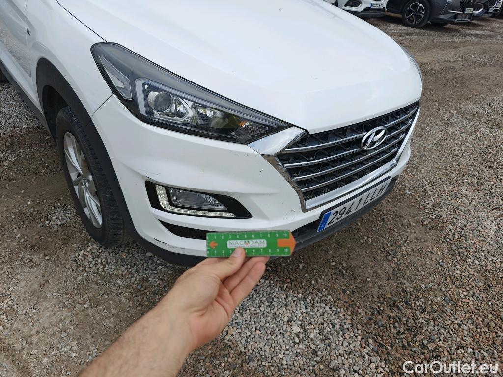  Hyundai  Tucson HYUNDAI  / 2018 / 5P / todoterreno 1.6 CRDI 85kW (116CV) 48V SLE 4X2(SP)(SL) #24