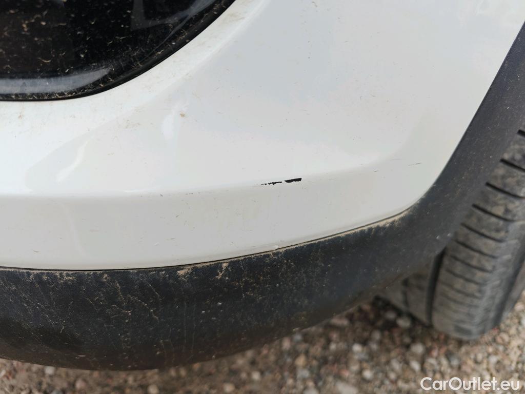  Hyundai  Tucson HYUNDAI  / 2018 / 5P / todoterreno 1.6 CRDI 85kW (116CV) 48V SLE 4X2(SP)(SL) #27