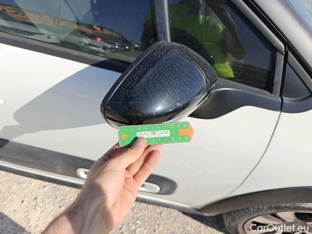  Citroen  C3  Feel Pack 1.5 BlueHDi 100CV MT6 E6d #36