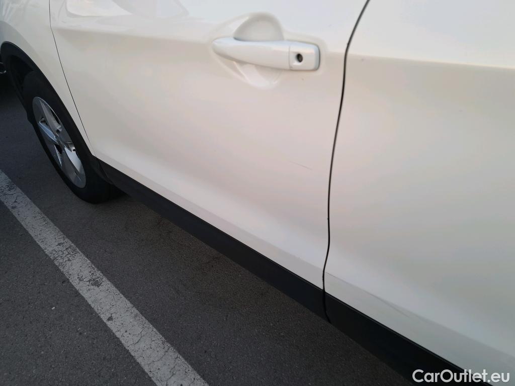  Nissan  Qashqai NISSAN  / 2017 / 5P / todoterreno DIG-T 103 kW (140 CV) E6D ACENTA (AC) #15