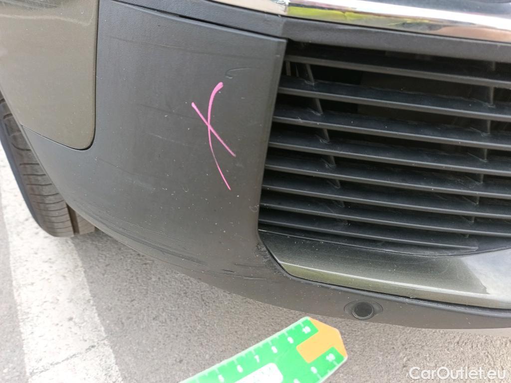  Peugeot  5008  GT 1.5 HDi 130CV AT8 7 Plazas E6d #42