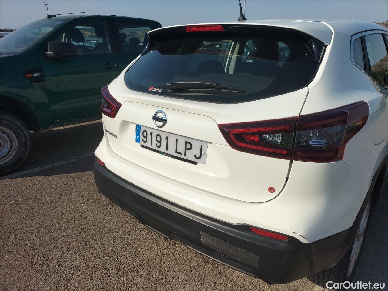  Nissan  Qashqai NISSAN  / 2017 / 5P / todoterreno DIG-T 103 kW (140 CV) E6D ACENTA (AC) #25