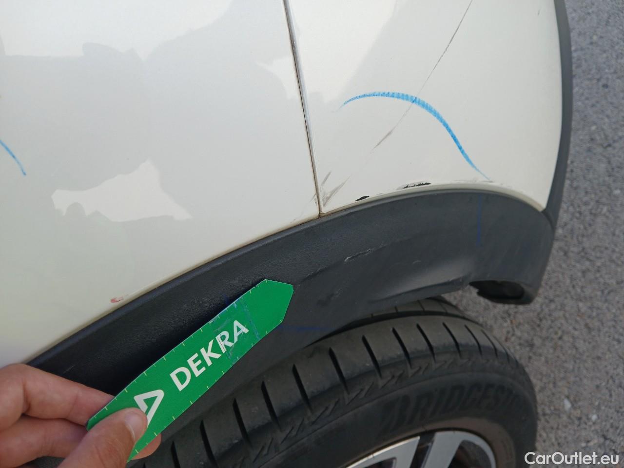  Peugeot  3008  Allure 1.2 PureTech 130CV AT8 E6dT #28