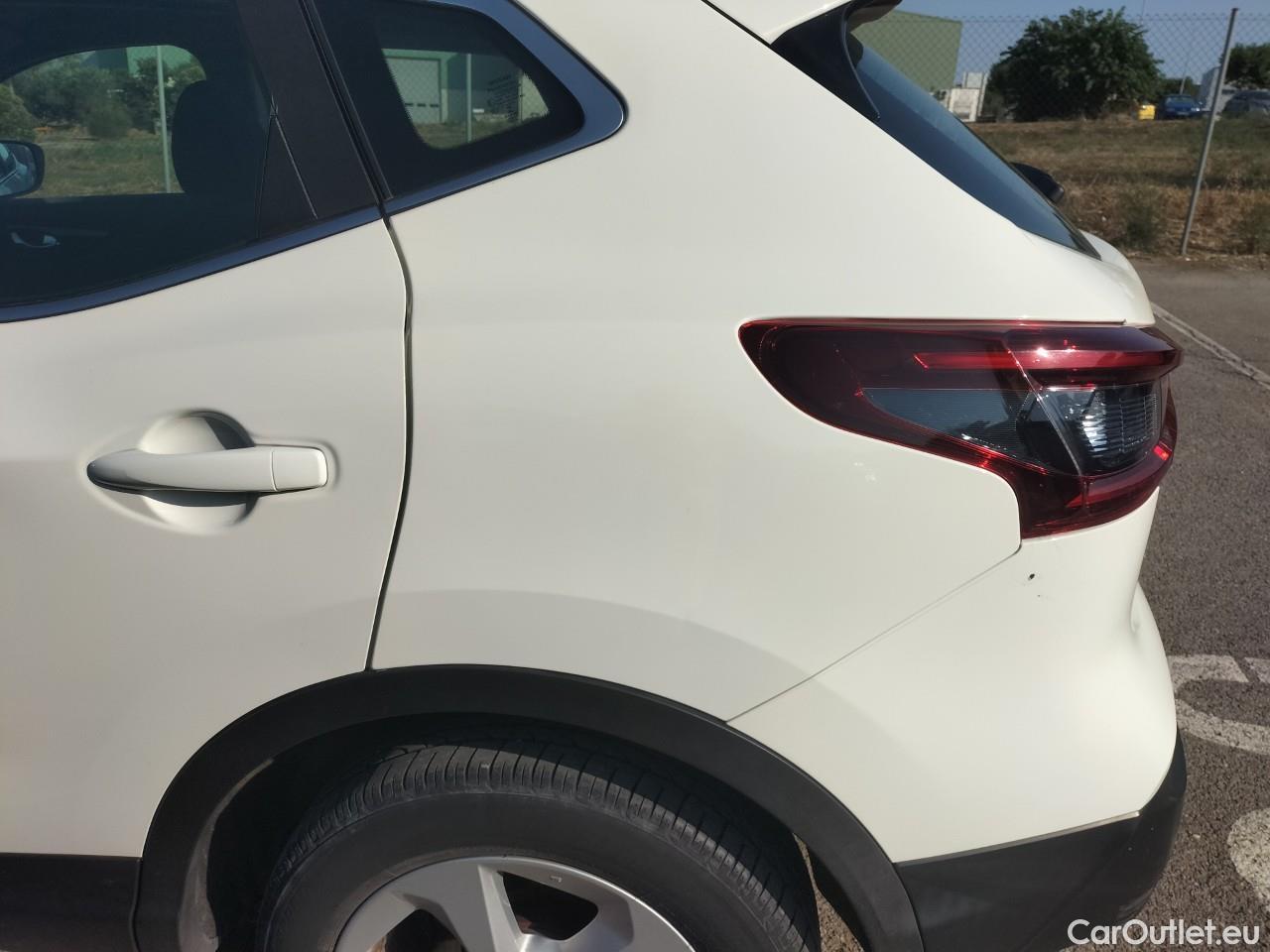  Nissan  Qashqai NISSAN  / 2017 / 5P / todoterreno DIG-T 103 kW (140 CV) E6D ACENTA (AC) #19
