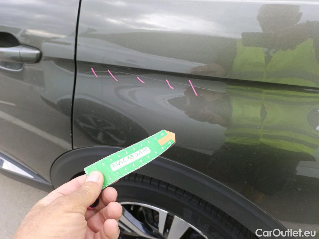  Peugeot  5008  GT 1.5 HDi 130CV AT8 7 Plazas E6d #17