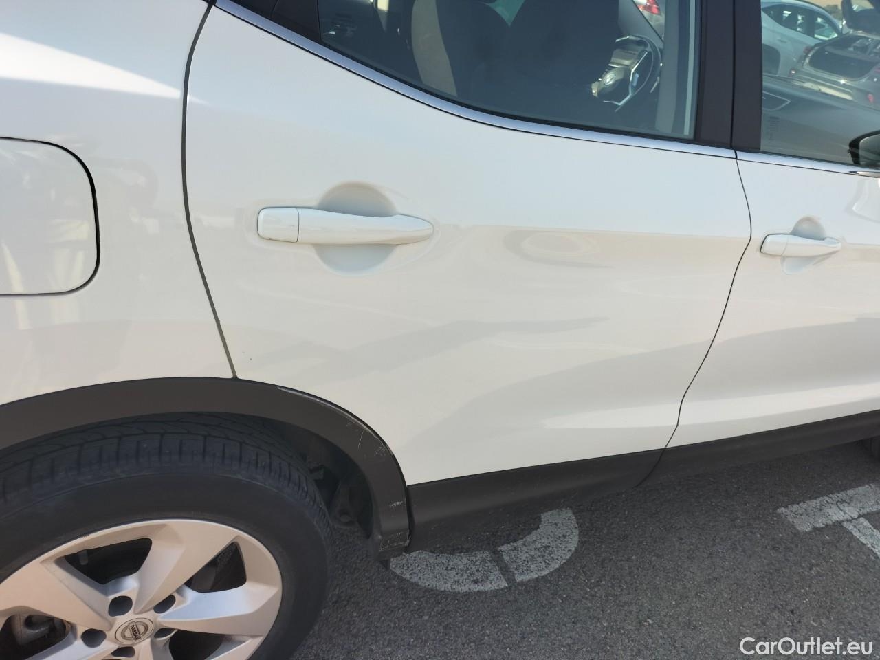  Nissan  Qashqai NISSAN  / 2017 / 5P / todoterreno DIG-T 103 kW (140 CV) E6D ACENTA (AC) #31