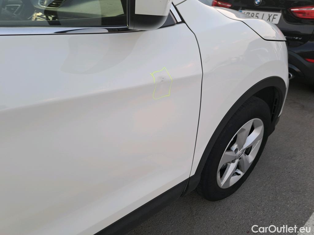  Nissan  Qashqai NISSAN  / 2017 / 5P / todoterreno DIG-T 103 kW (140 CV) E6D ACENTA (AC) #3