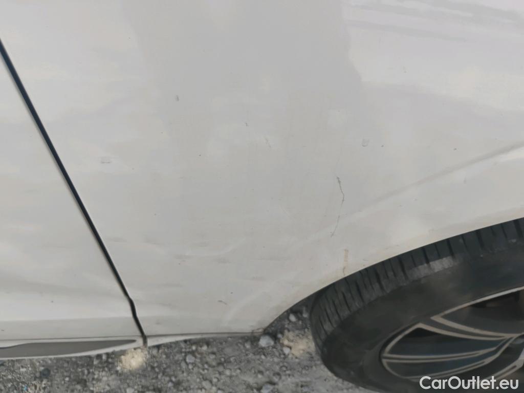  Volvo  XC60 VOLVO  / 2017 / 5P / todoterreno 2.0 T6 AWD Recharge Inscription Auto #28