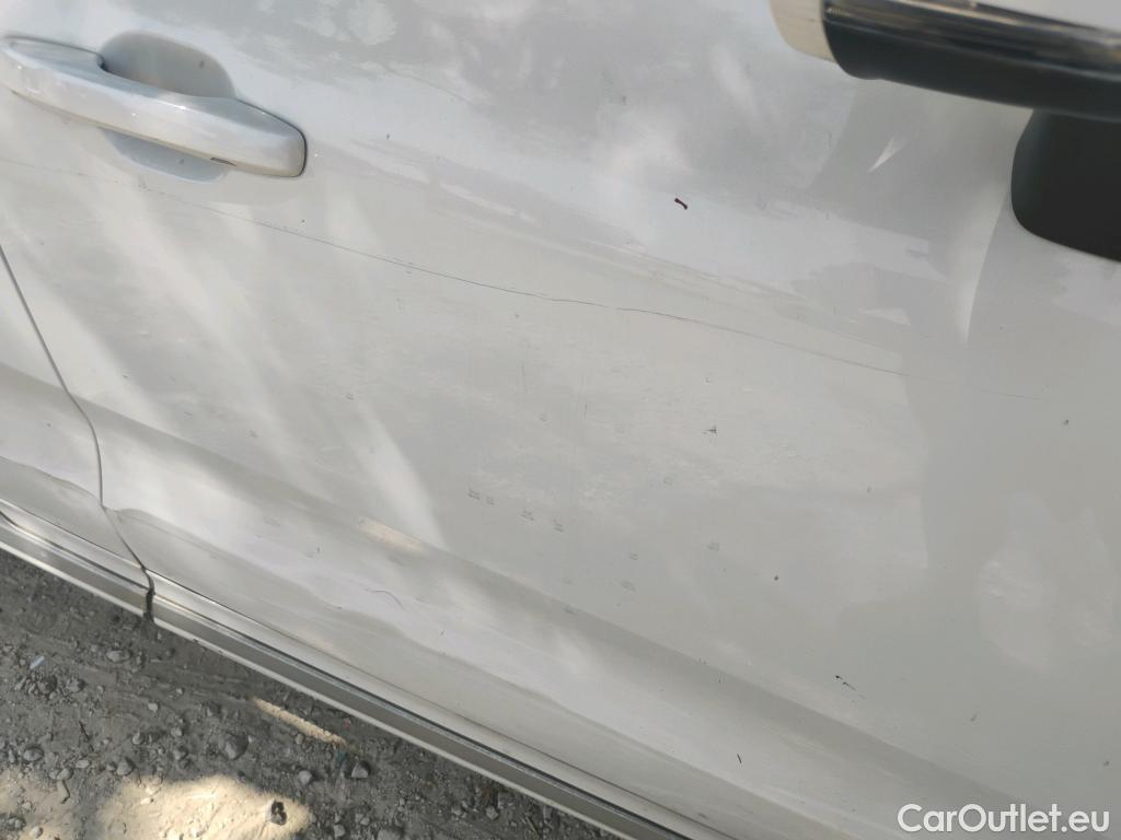  Volvo  XC60 VOLVO  / 2017 / 5P / todoterreno 2.0 T6 AWD Recharge Inscription Auto #2