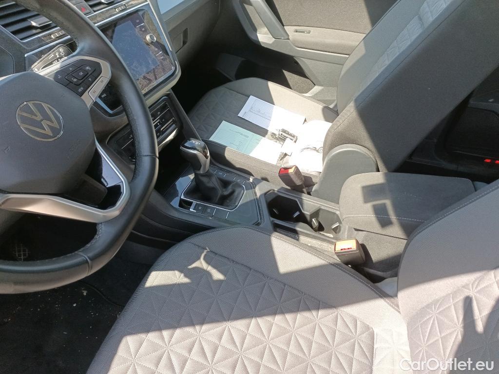  Volkswagen  Tiguan  Life 2.0 TDI 150CV AT7 E6d #22
