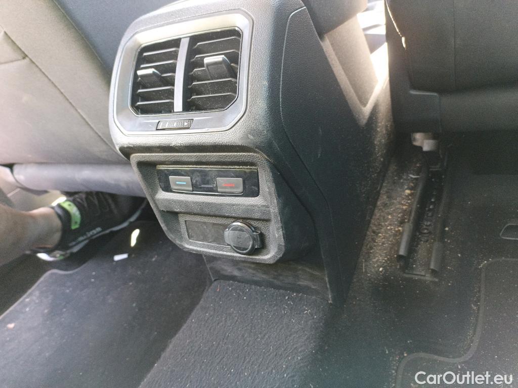  Volkswagen  Tiguan  Life 2.0 TDI 150CV AT7 E6d #6