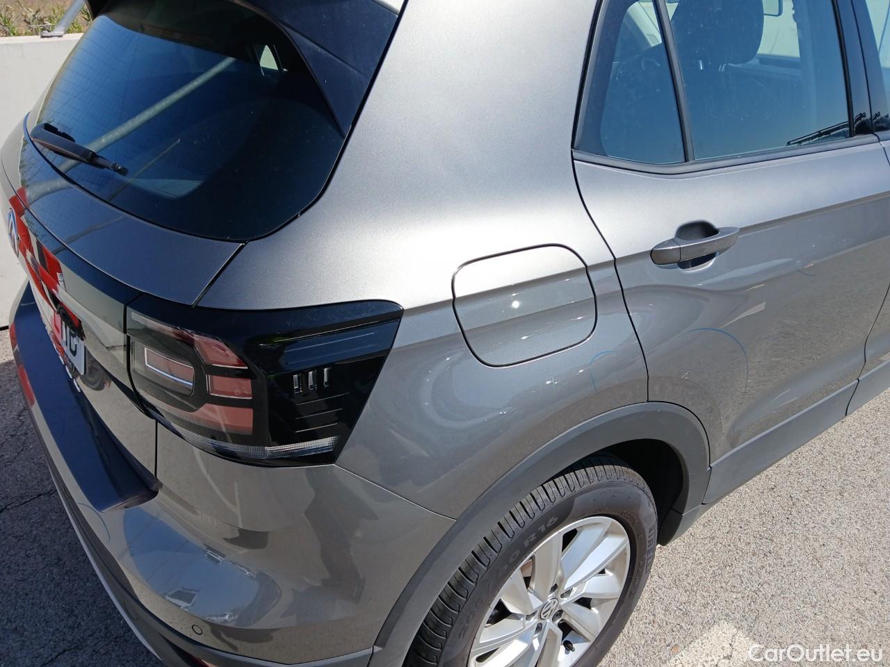  Volkswagen  T-CROSS  Advance 1.0 TSI 115CV AT7 E6dT #26