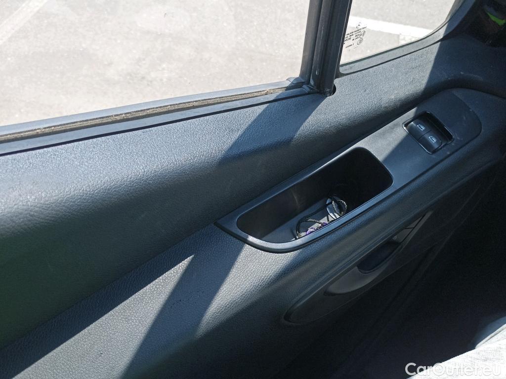  Mercedes  Sprinter  III Kasten RWD/AWD 311/315/317 CDI RWD L3 / L4 (907.635/637) 2.0 150CV AT9 E6dT #22