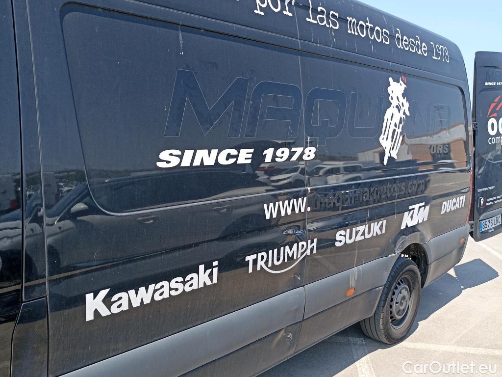  Mercedes  Sprinter  III Kasten RWD/AWD 311/315/317 CDI RWD L3 / L4 (907.635/637) 2.0 150CV AT9 E6dT #1