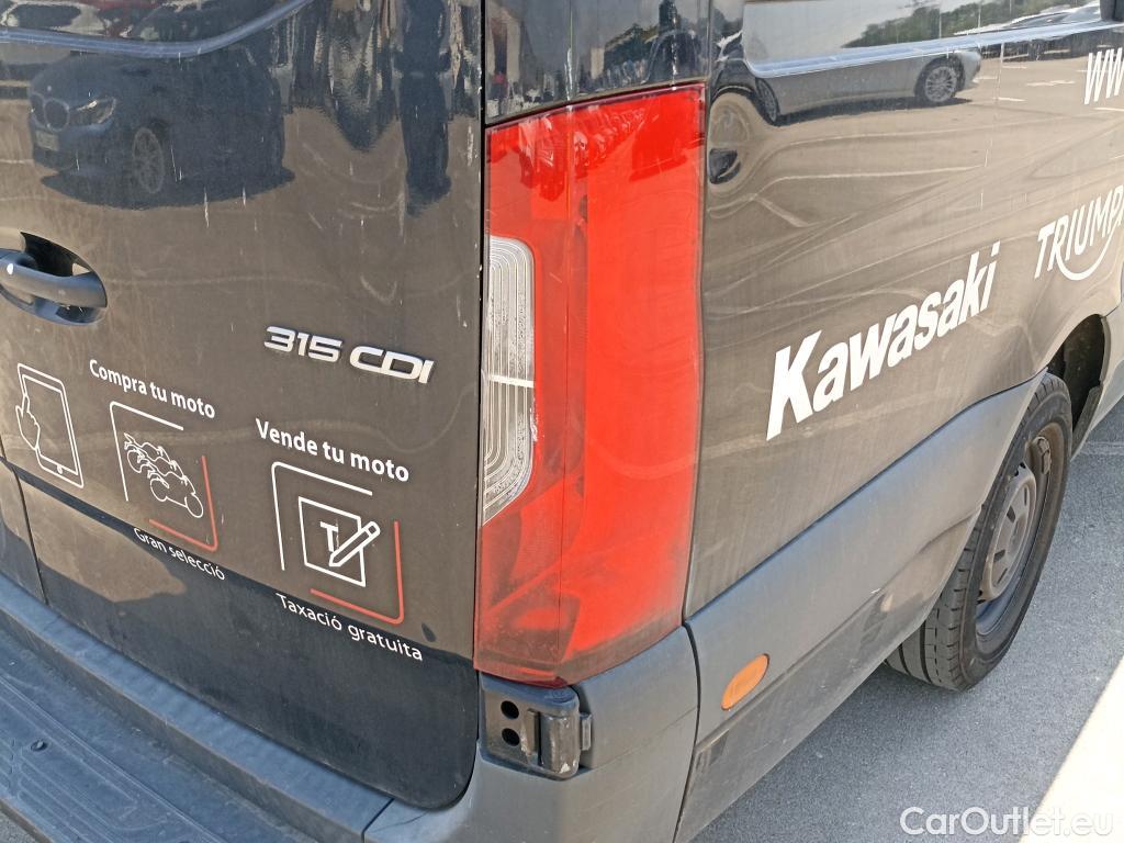  Mercedes  Sprinter  III Kasten RWD/AWD 311/315/317 CDI RWD L3 / L4 (907.635/637) 2.0 150CV AT9 E6dT #18