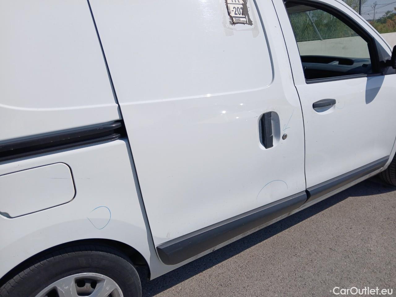  Dacia  Dokker DACIA  / 2013 / 4P / furgón derivado de turismo Van Essential 1.6 75kW (100CV) GLP  ISOTERMO #26