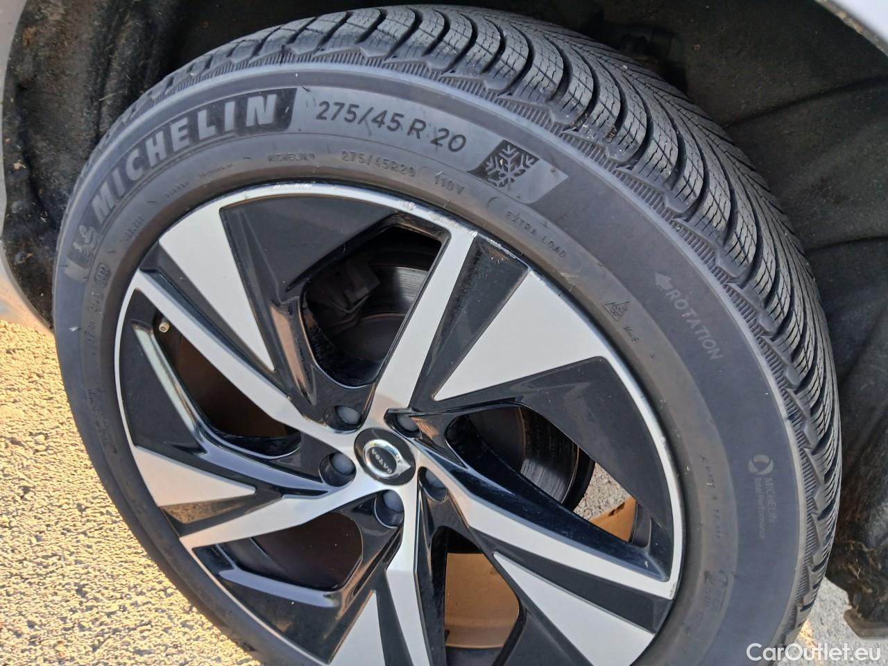  Volvo  XC90  R Design AWD 2.0 B5 235CV AT8 E6dT #23