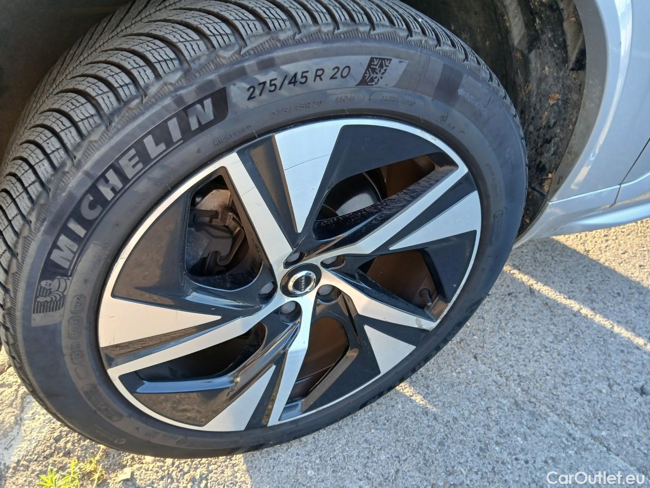  Volvo  XC90  R Design AWD 2.0 B5 235CV AT8 E6dT #12
