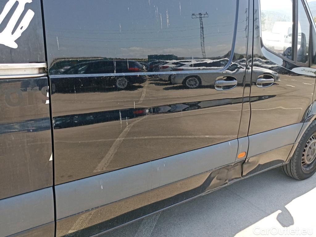  Mercedes  Sprinter  III Kasten RWD/AWD 311/315/317 CDI RWD L3 / L4 (907.635/637) 2.0 150CV AT9 E6dT #8