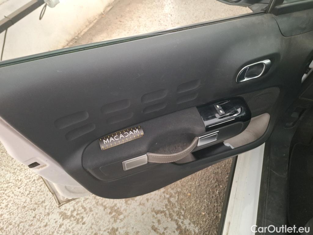  Citroen  C3 CITROEN  Société VU 5p Berline BlueHDi 100 S&S BVM Feel Nav #26