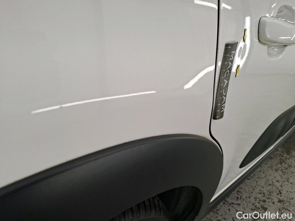  Citroen  C3 CITROEN  Société VU 5p Berline BlueHDi 100 S&S BVM Feel Nav #38