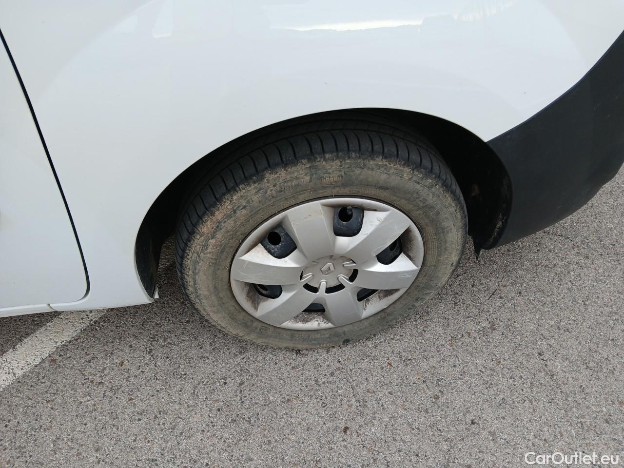  Renault  Kangoo  II Profesional 1.5 dCi 95CV MT6 E6dT #32