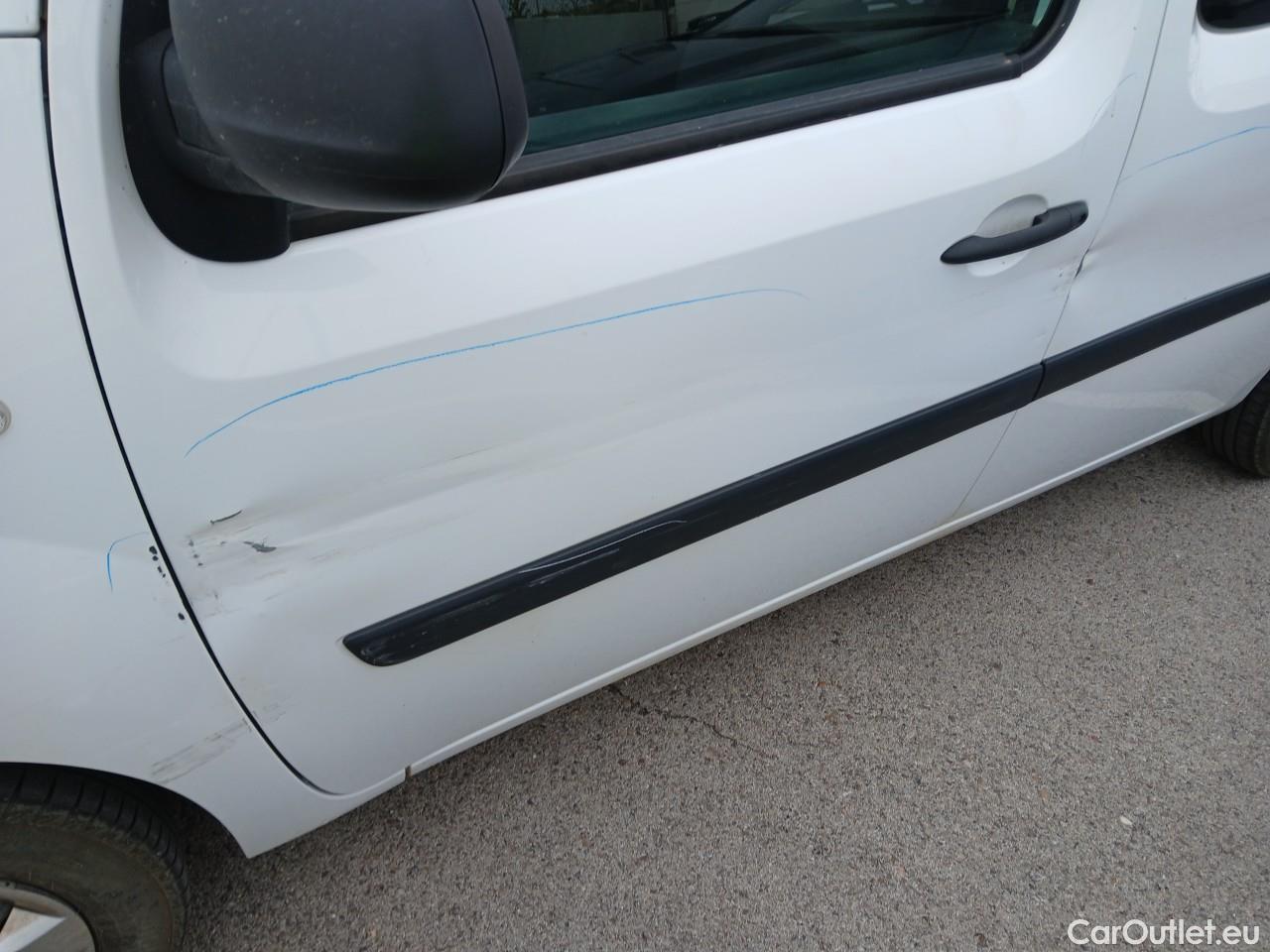  Renault  Kangoo  II Profesional 1.5 dCi 95CV MT6 E6dT #44