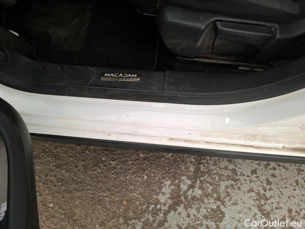  Citroen  C3 CITROEN  Société VU 5p Berline BlueHDi 100 S&S BVM Feel Nav #10