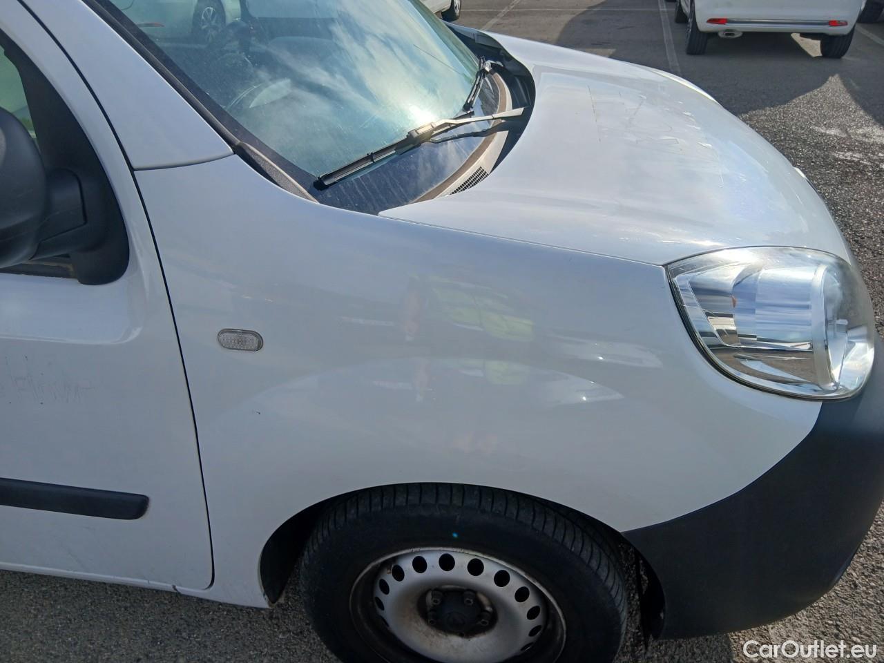  Renault  Kangoo  II Furgón Professional 1.5 dCi 95CV MT6 E6dT #31
