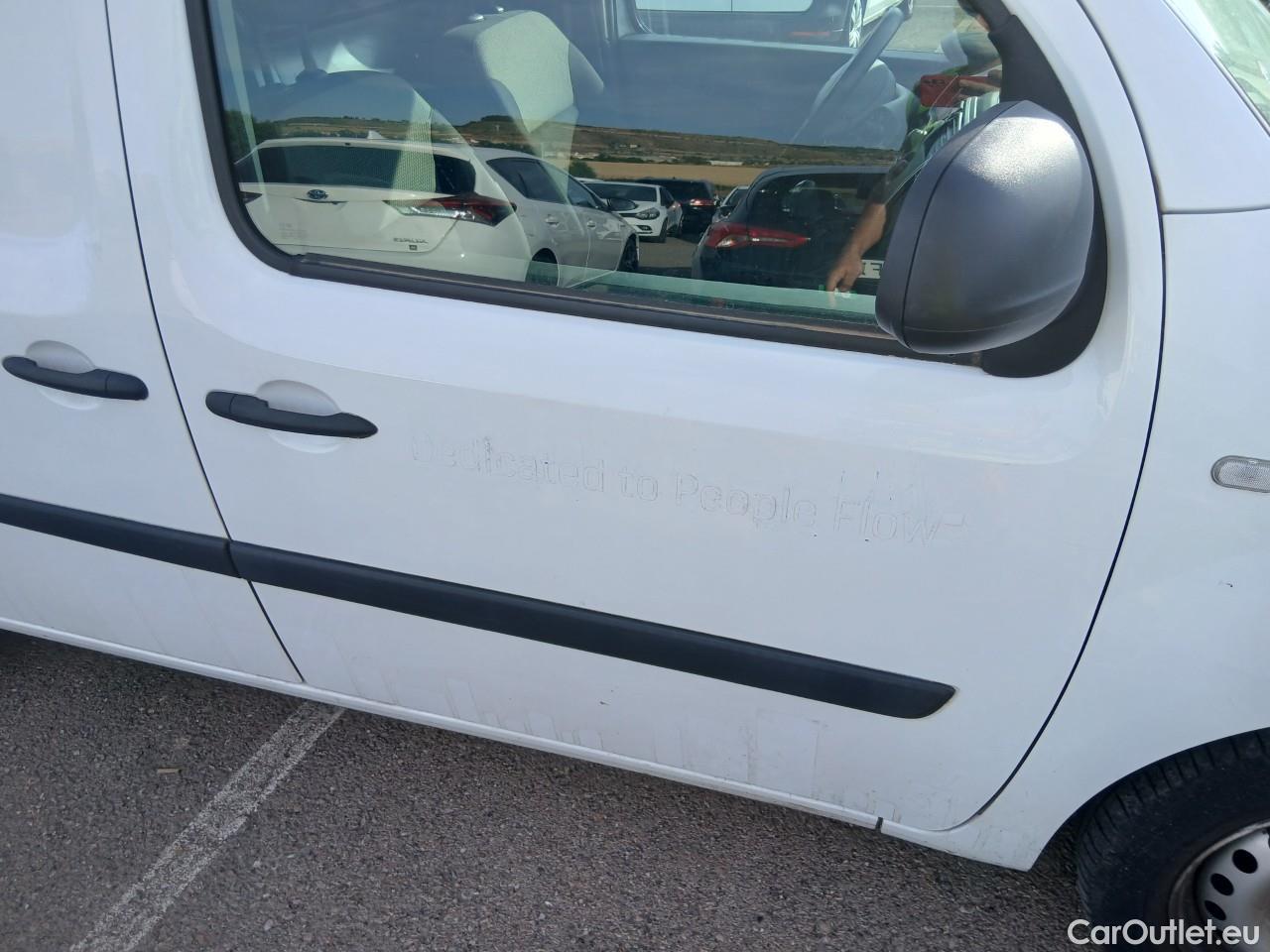  Renault  Kangoo  II Furgón Professional 1.5 dCi 95CV MT6 E6dT #28