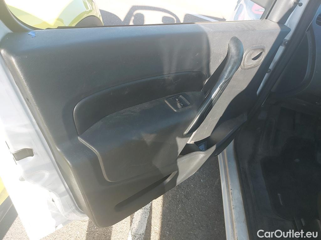  Renault  Kangoo  II Furgón Maxi 2p Profesional 1.5 dCi 95CV MT6 E6dT #44