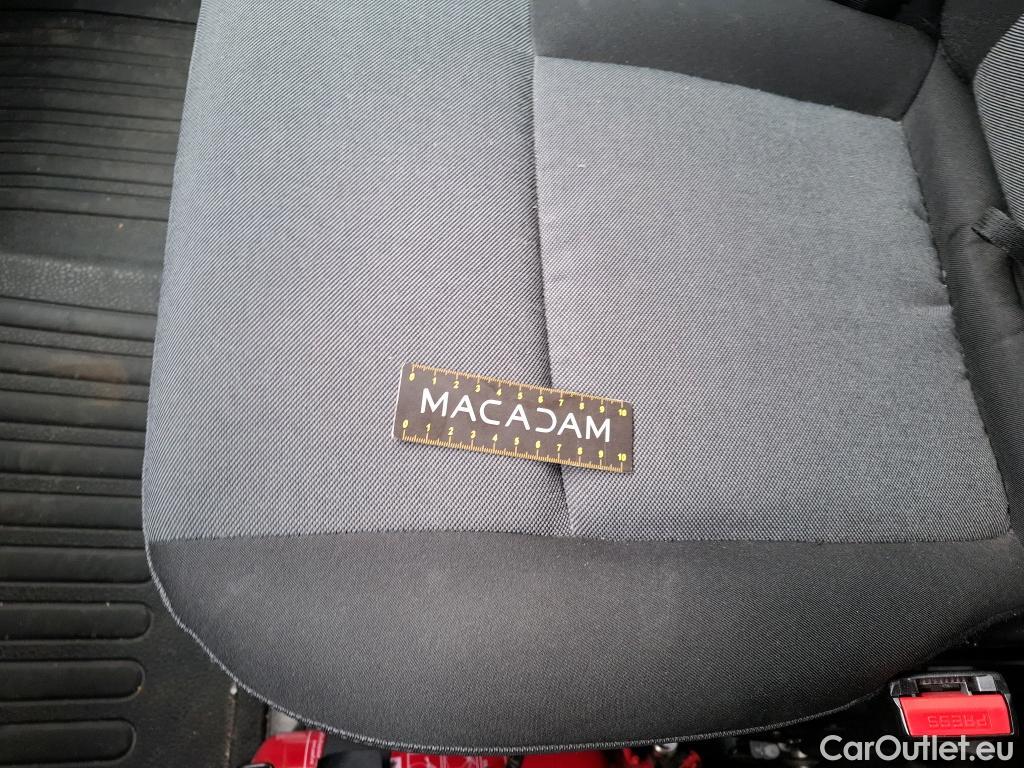  Renault  Master  Fourgon L2H2 3 5 Grand Confort dCi 135CV BVM6 E6dT #31