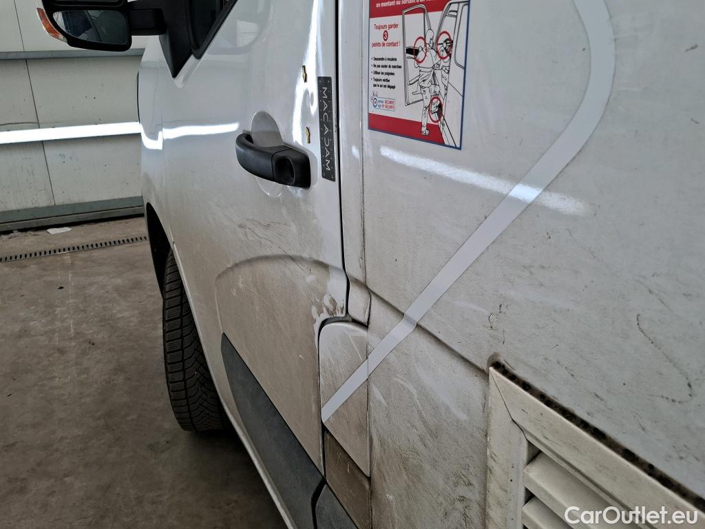  Renault  Master  Fourgon L2H2 3 5 Grand Confort dCi 135CV BVM6 E6dT #20