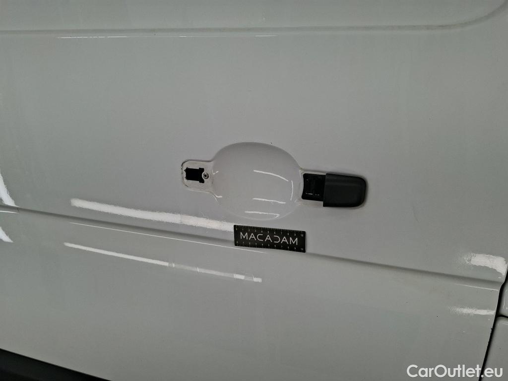  Renault  Master RENAULT  VU 4p Fourgon FG GCf Trac F2800 L1H1 dCi 130 Euro6 #35