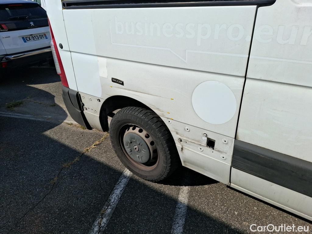  Renault  Master  Fourgon L2H2 3 5 Grand Confort dCi 130CV BVM6 E6 #6