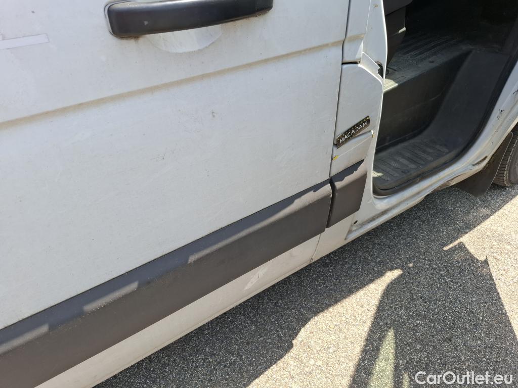  Renault  Master  Fourgon L2H2 3 5 Grand Confort dCi 130CV BVM6 E6 #42