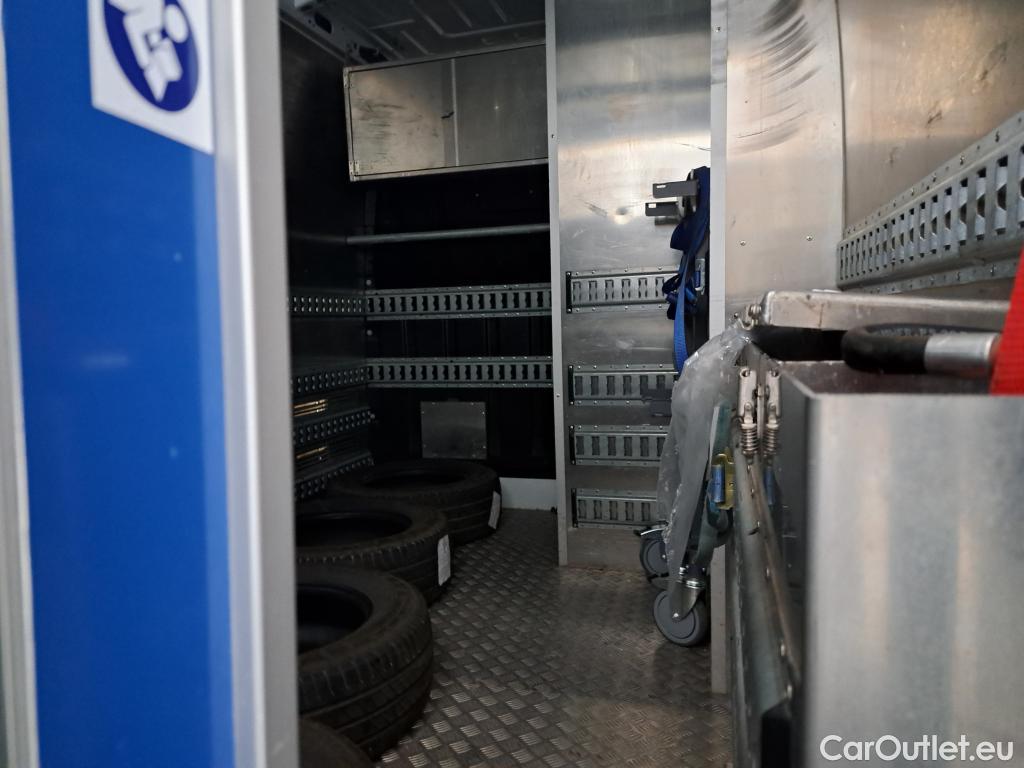  Renault  Master  Fourgon L2H2 3 5 Grand Confort dCi 135CV BVM6 E6dT #37
