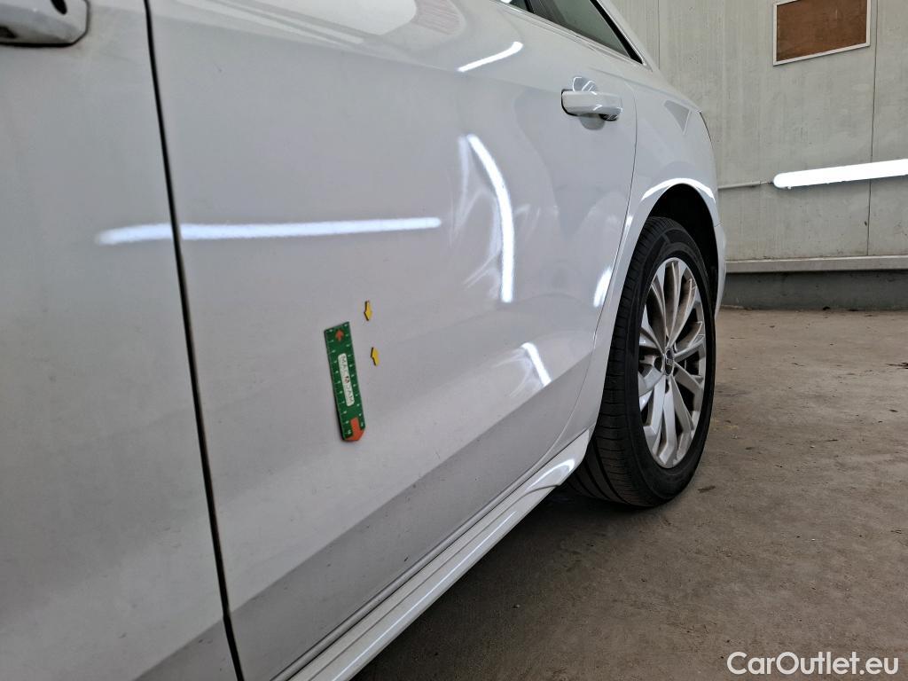  Audi  A4  Avant 30 TDI Business Line 2.0 TDI 135CV BVA7 E6d #17