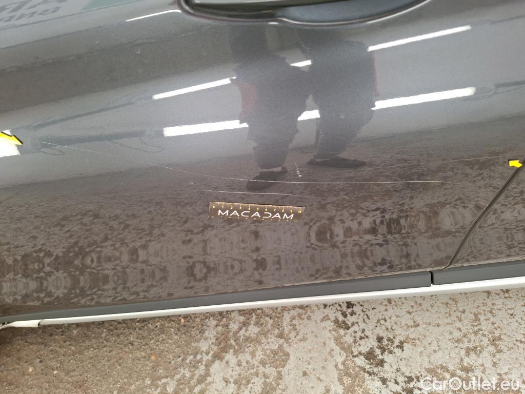  Bmw  X1 Série  sDrive 18 d xLine 2.0 150CV BVA8 E6d #13