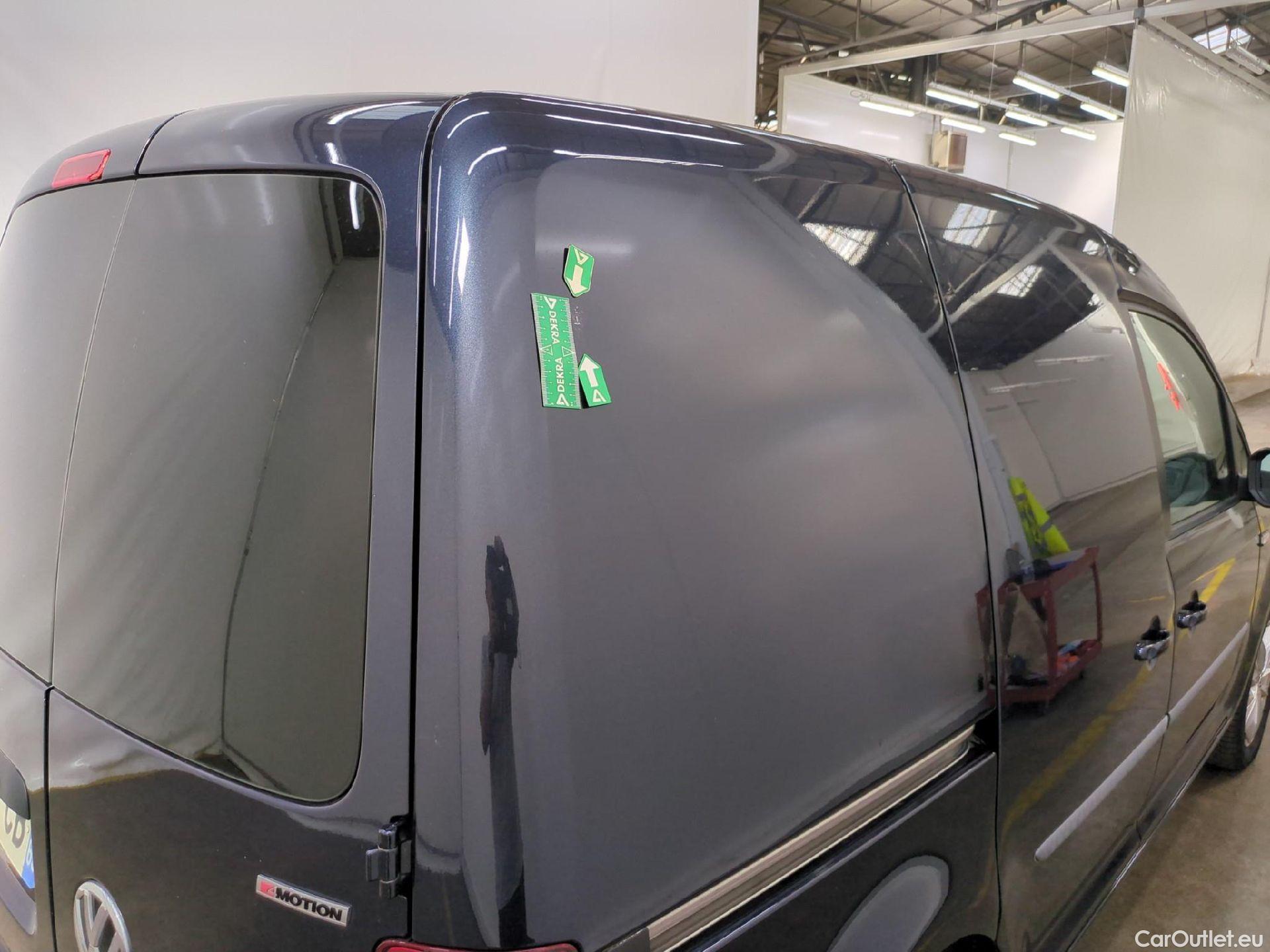  Volkswagen  Caddy VOLKSWAGEN  Van VU 4p Fourgonnette 2.0 TDI 122 4MOTION Business Line Plus #26