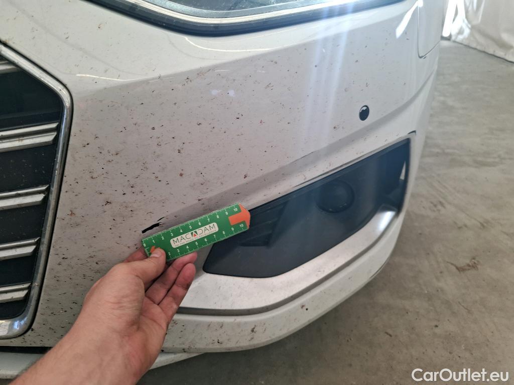  Audi  A4  Avant 30 TDI Business Line 2.0 TDI 135CV BVA7 E6d #2