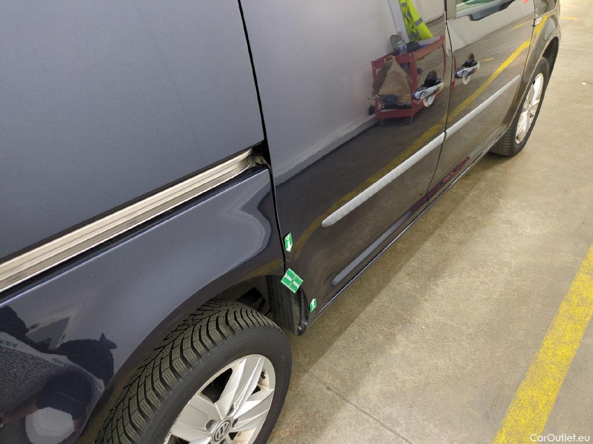  Volkswagen  Caddy VOLKSWAGEN  Van VU 4p Fourgonnette 2.0 TDI 122 4MOTION Business Line Plus #29
